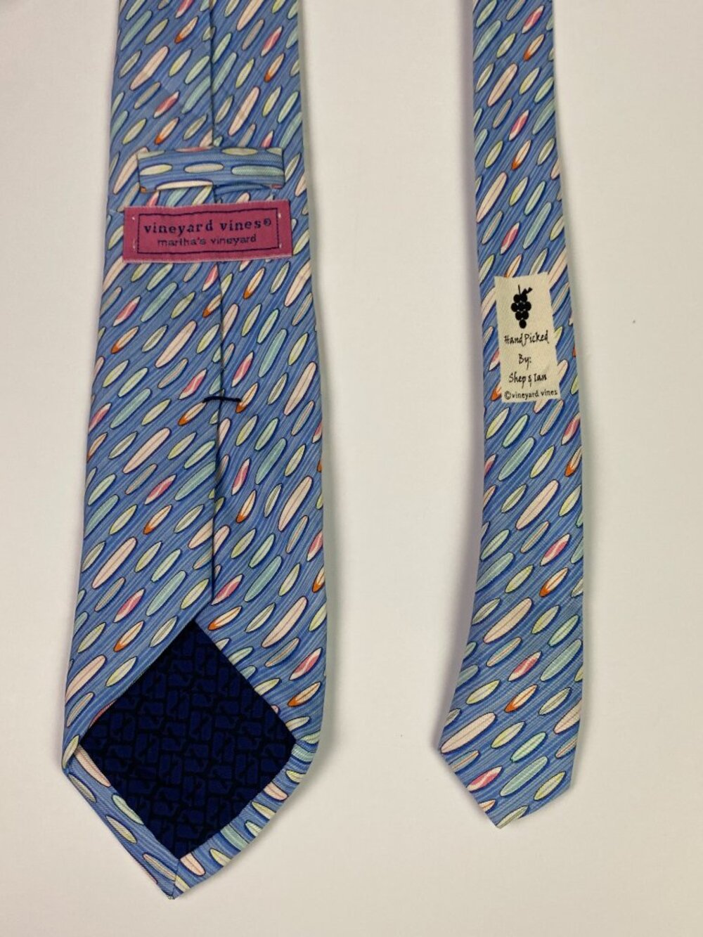 Vineyard Vines Tie LONG Surfboards Light Blue Geometric Silk Surf boards XL - Picture 5 of 7
